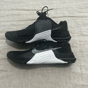 NEVER BEEN WORN NIKE METCON